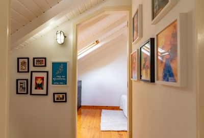 yellow-house-061
