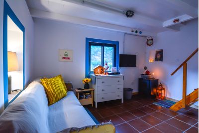 yellow-house-88