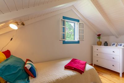 yellow-house-059
