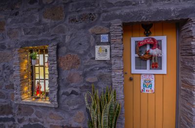 yellow-house-117