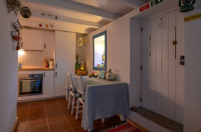 yellow-house-90