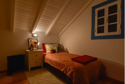 yellow-house-86